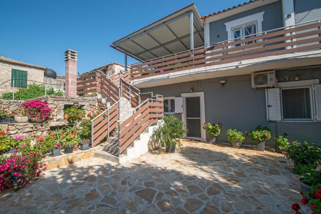 Sohoro Forest Hill Apartment By "Elite" Kampi  Εξωτερικό φωτογραφία